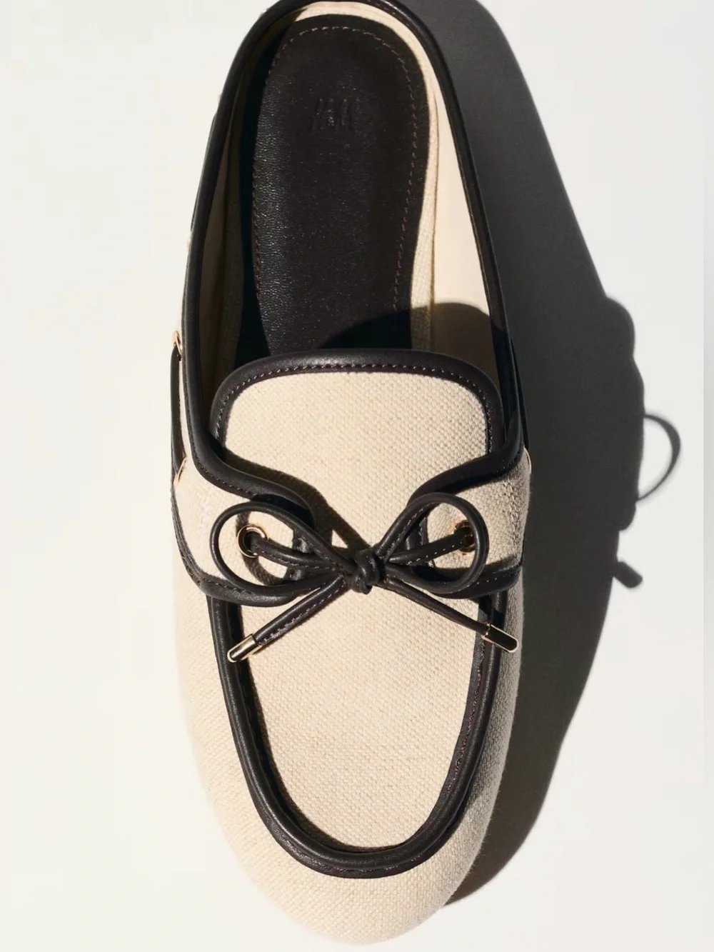 H&M Cream Canvas Loafers with Dark Brown Trim and Bow size 8 NEW 8